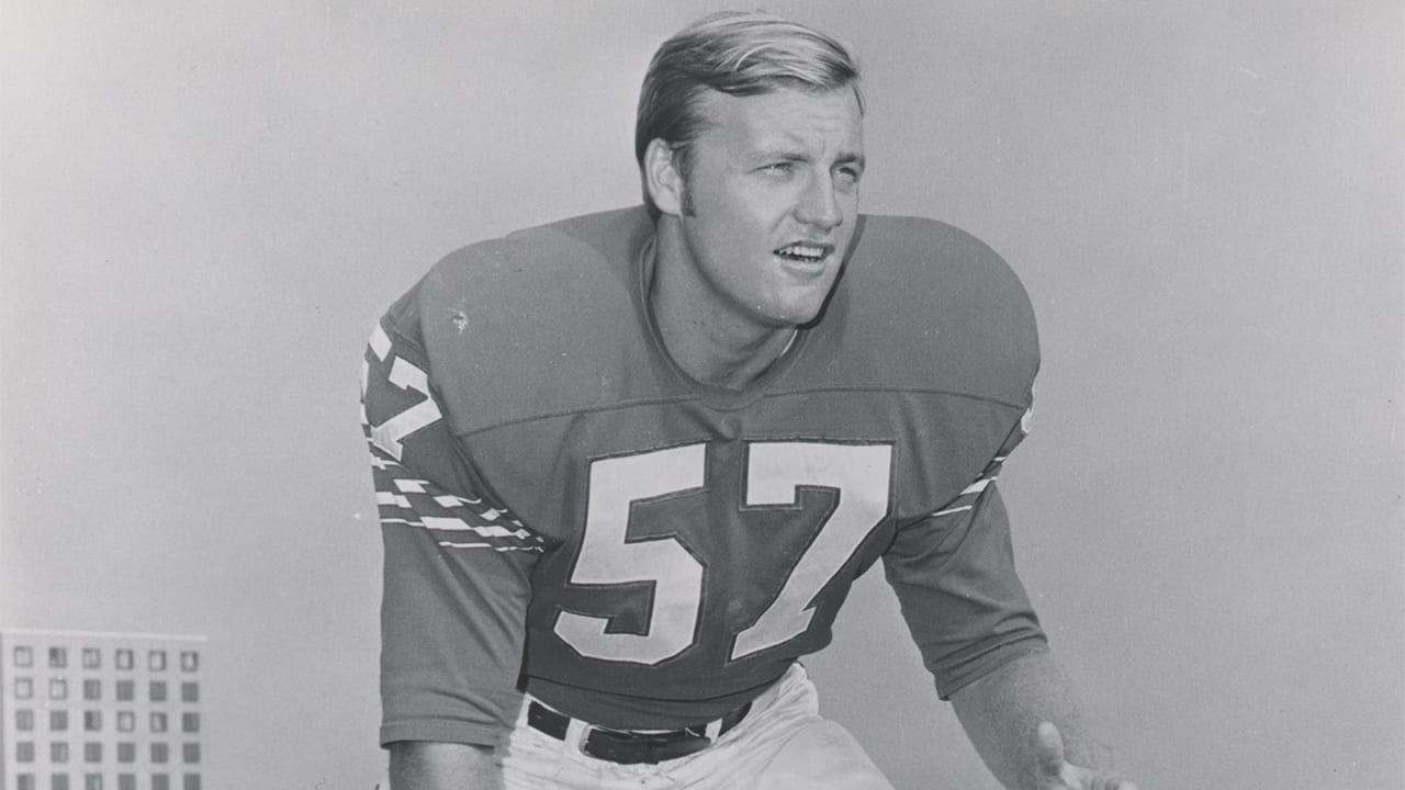 Former Bills linebacker, NFL head coach Marty Schottenheimer passed away at age 77