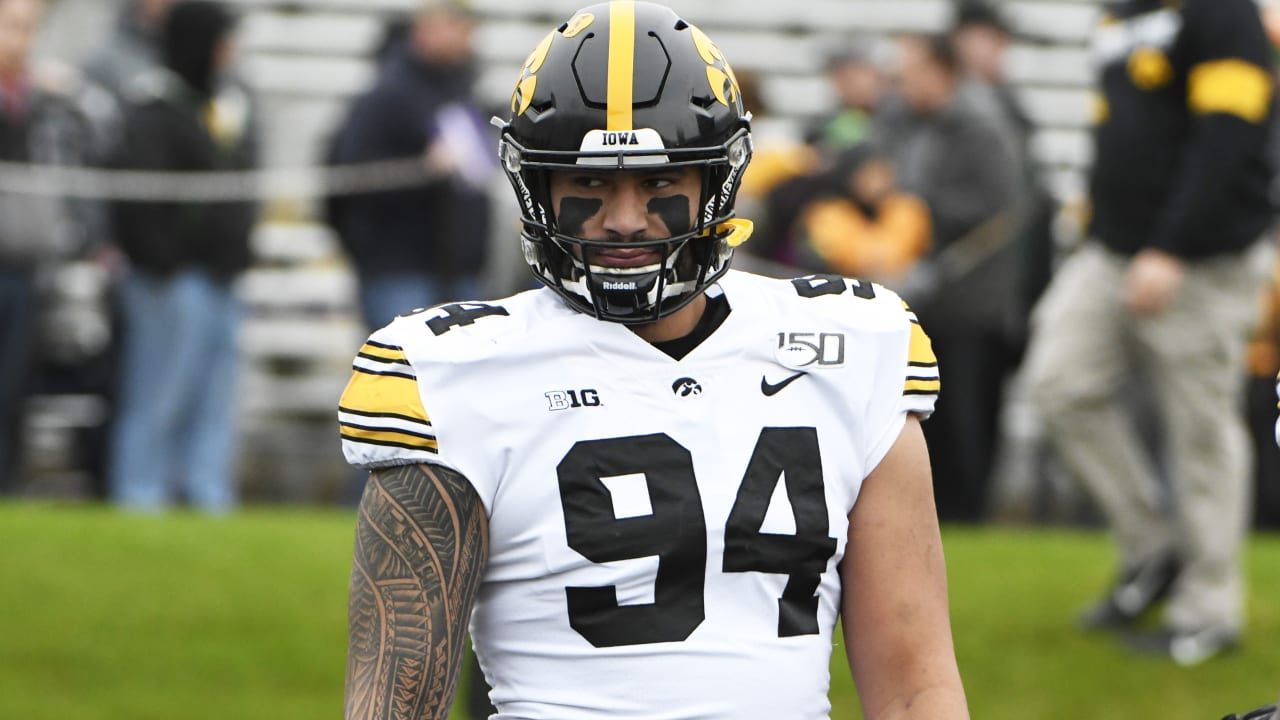 Buffalo Bills grab Iowa defensive end A.J. Epenesa in NFL Draft