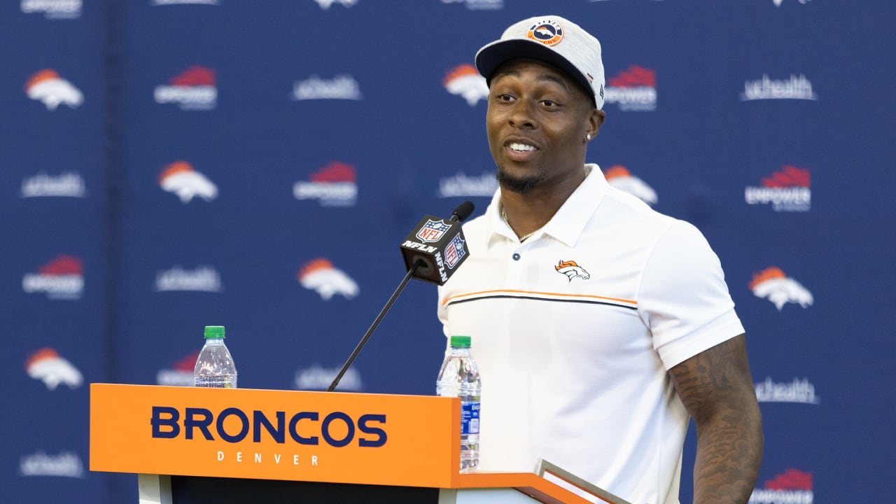 Denver Broncos' RB Mike Boone Poised for a Bigger Role on Offense in 2022 -  Sports Illustrated Mile High Huddle: Denver Broncos News, Analysis and More