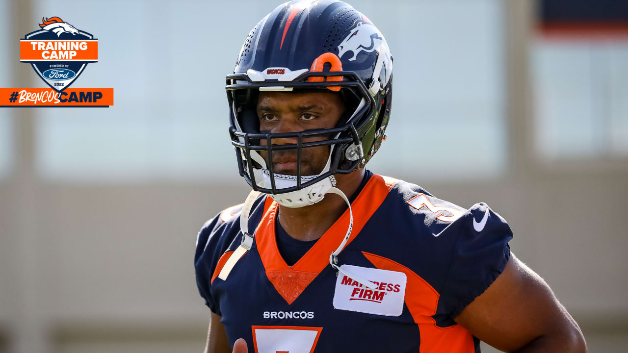 RussellMania runs wild on Broncos' first training camp practice