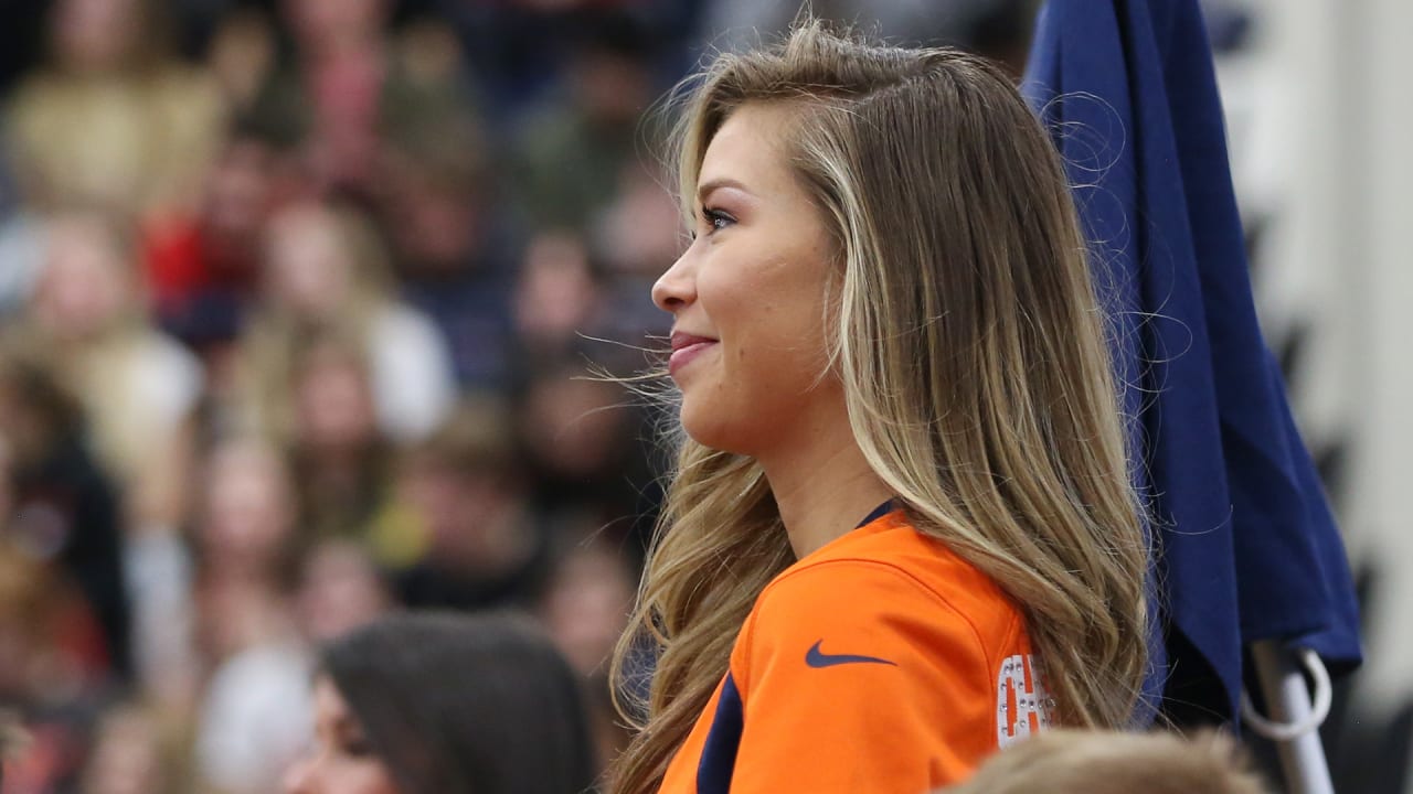 Denver Broncos Cheerleader Gabriela Windey named a co-winner of Pop Warner  Humanitarian Award