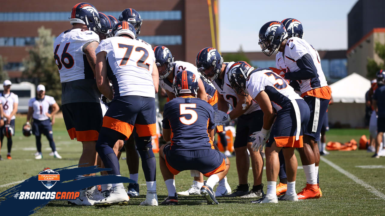 Broncos Film: Can Elijah Wilkinson beat Garett Bolles for starting job? -  Mile High Report