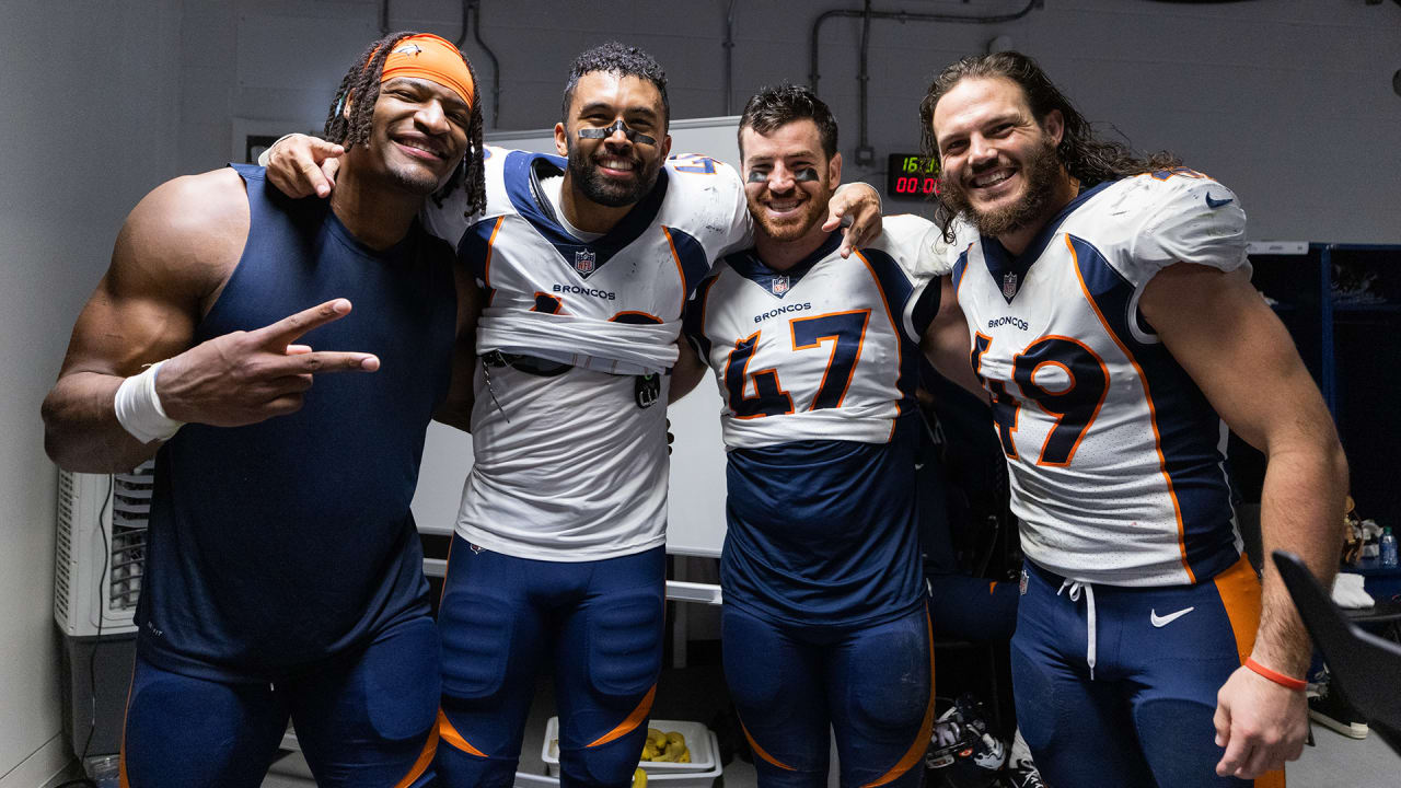 2022 in focus: Our favorite photos of the Broncos' inside linebackers from the 2022 season