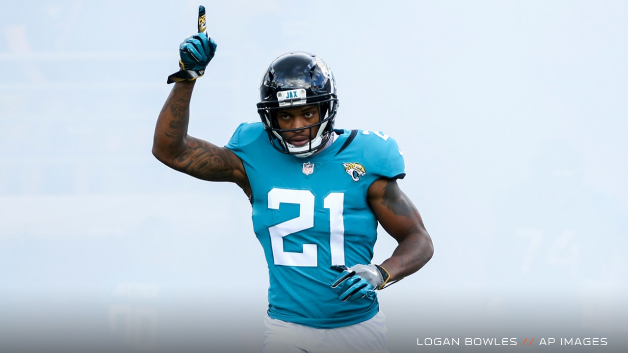 Jacksonville Jaguars tight end Chris Manhertz (84) walks off the field  after an NFL football game against the Denver Broncos at Wembley Stadium in  London, Sunday, Oct. 30, 2022. The Denver Broncos