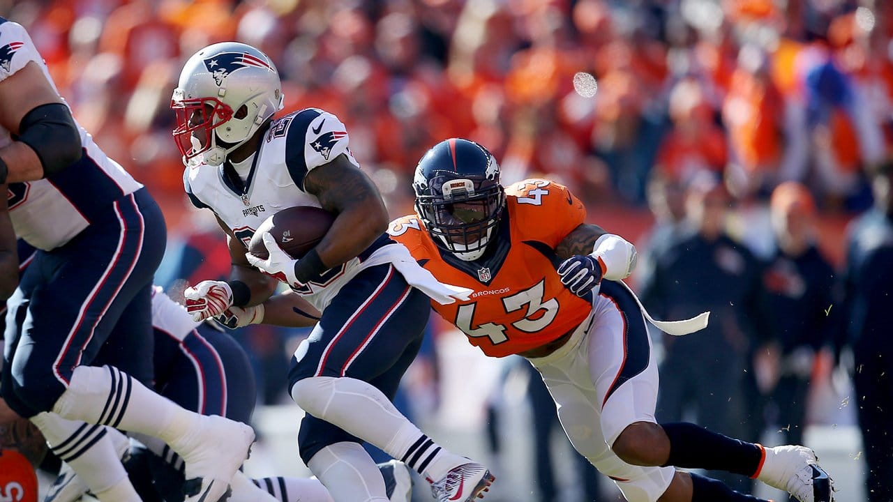 Behind Peyton Manning, Denver Broncos beat New England and advance to Super  Bowl