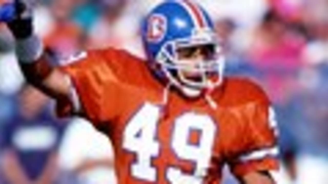 Frank Tripucka, first Denver Broncos QB, dies at 85 years old 