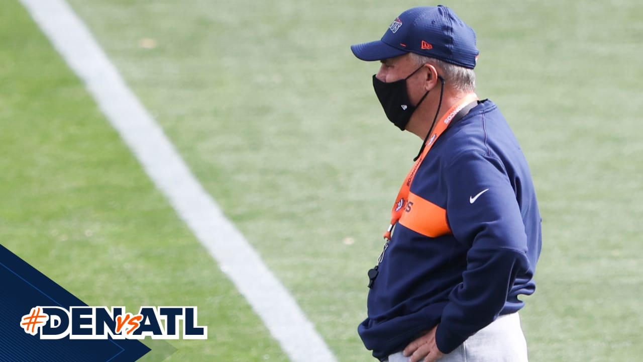 Broncos D-coordinator Ed Donatell under COVID-19 protocols