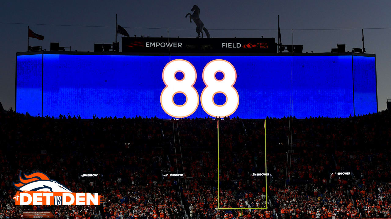 Broncos take delay of game penalty to begin game vs. Lions in honor of  Demaryius Thomas