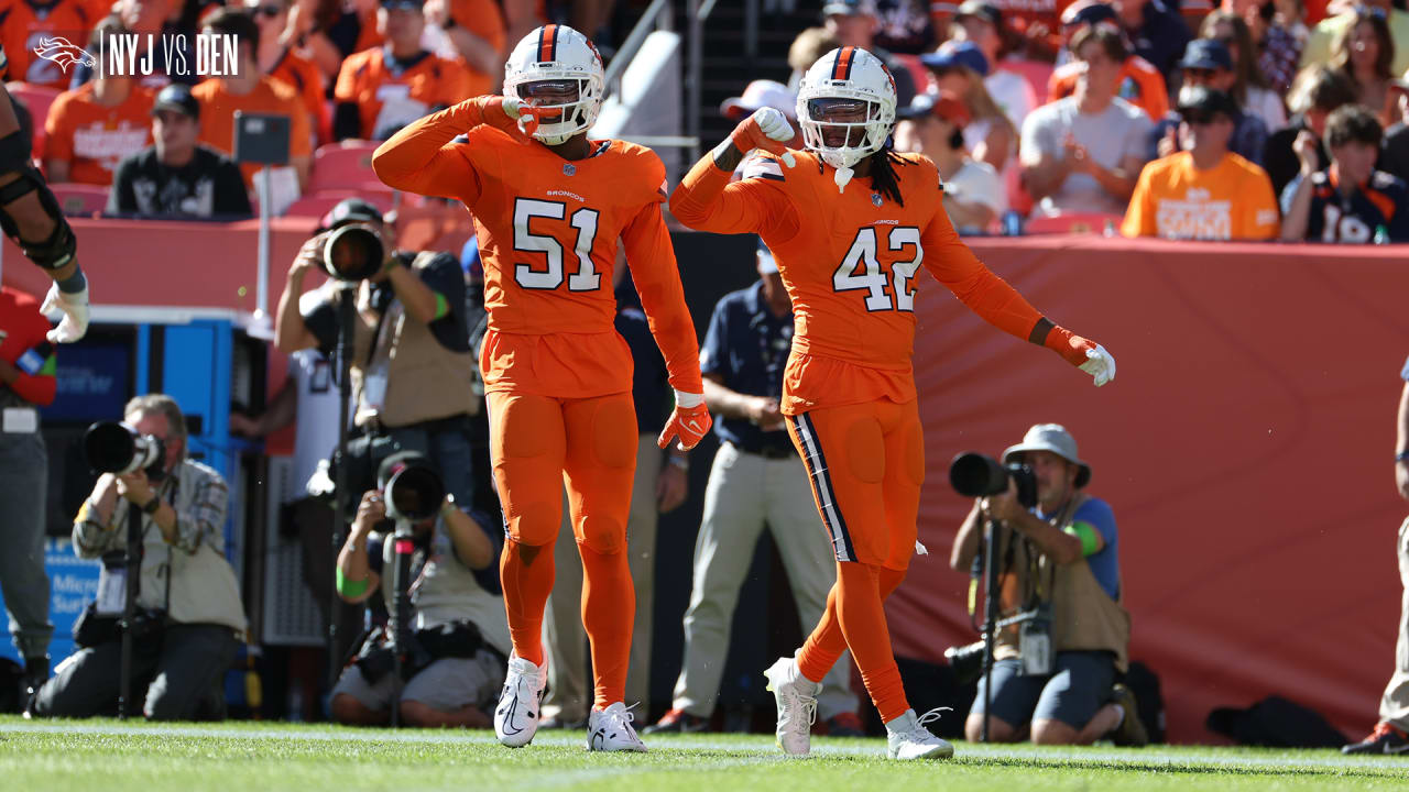 OLB Nik Bonitto gets his second sack of first quarter Broncos vs. Jets