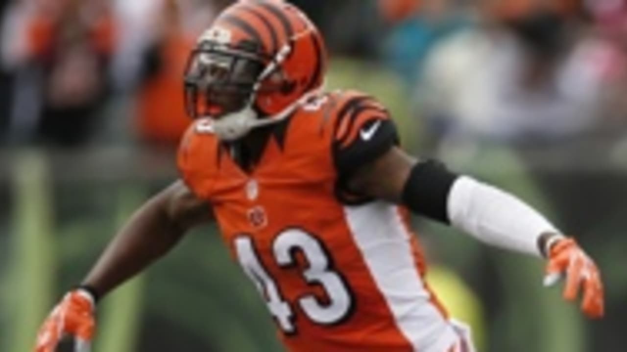 Cincinnati Bengals linebacker Vincent Rey most effective on pass plays