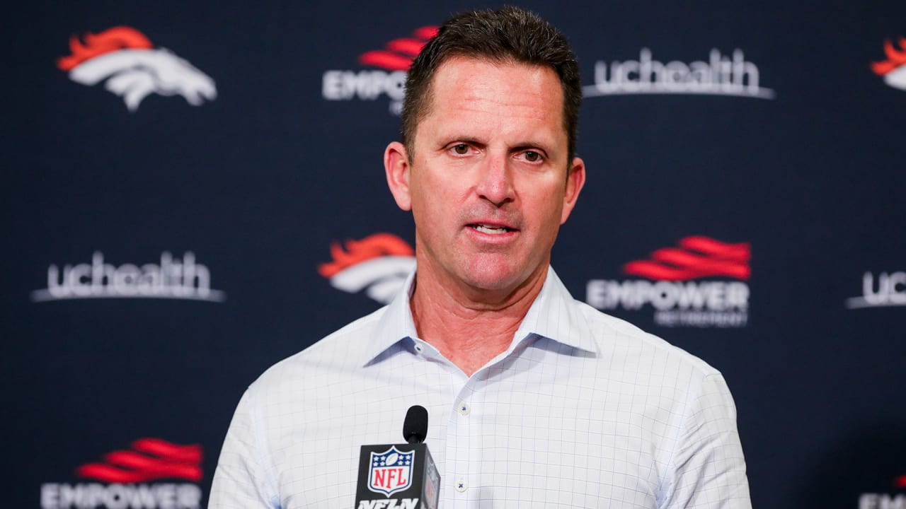 Broncos GM George Paton, executive John Elway react to Von Miller