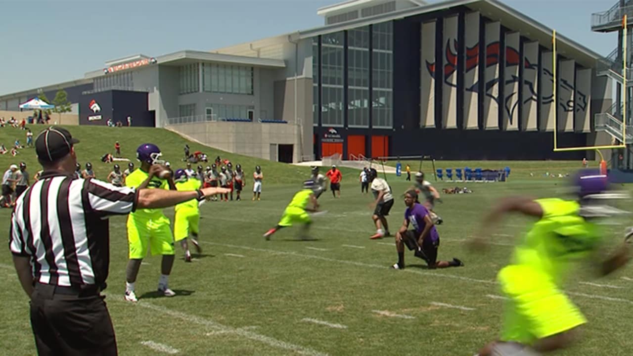 Broncos get AFC Championship jewelry before opening minicamp