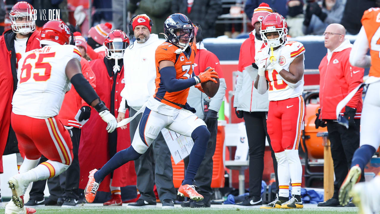 S Justin Simmons intercepts Patrick Mahomes' deep pass | Broncos vs. Chiefs
