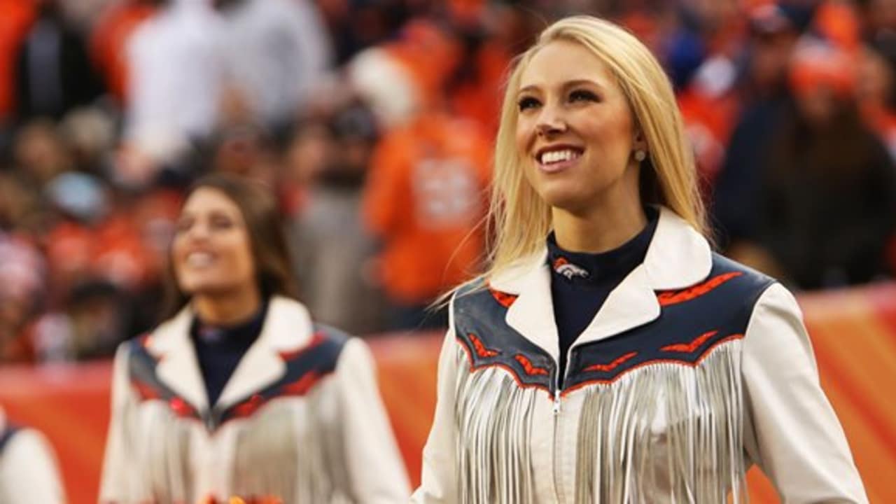 Broncos Cheerleaders on X: .@DBC_Jaelyn is bringing some much