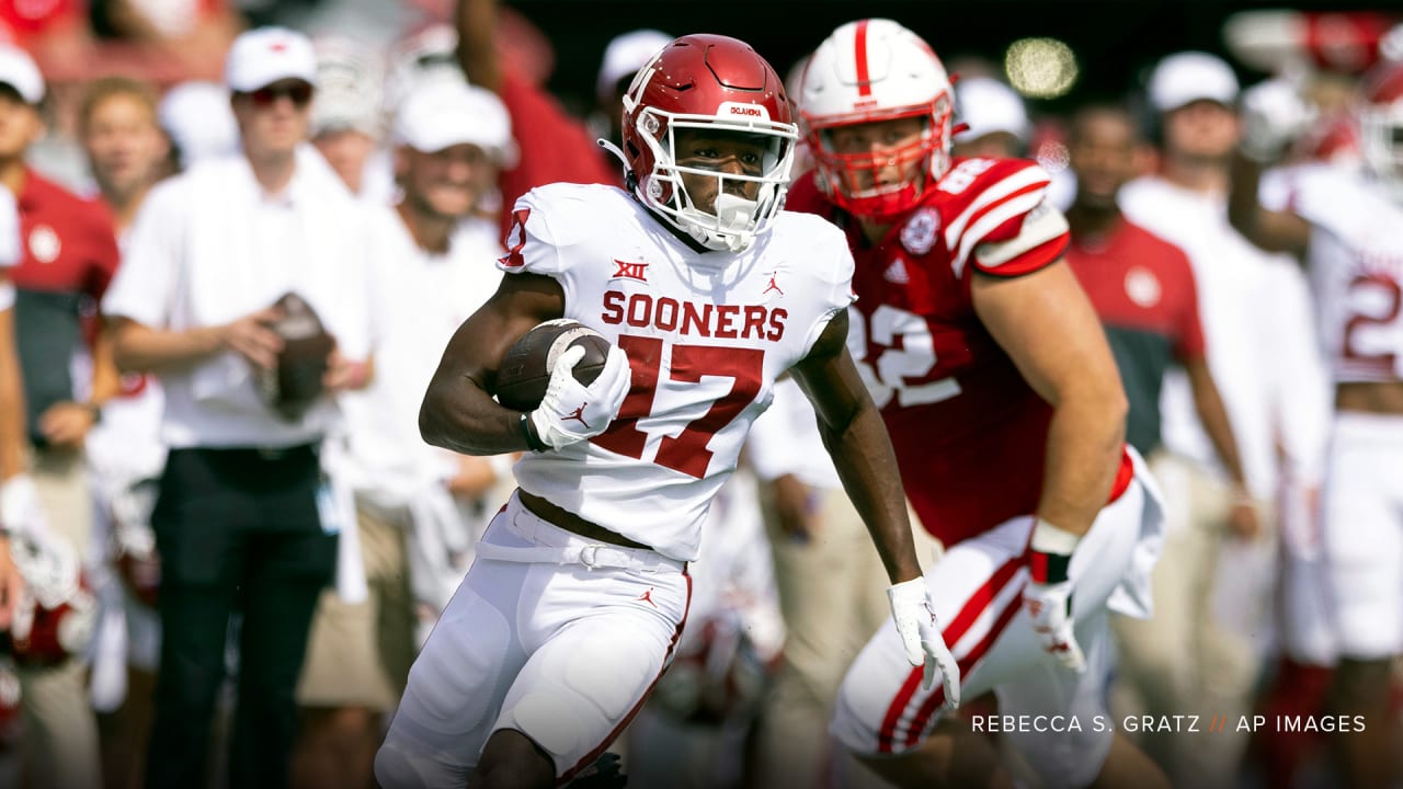 Broncos WR Marvin Mims Jr. signs rookie contract