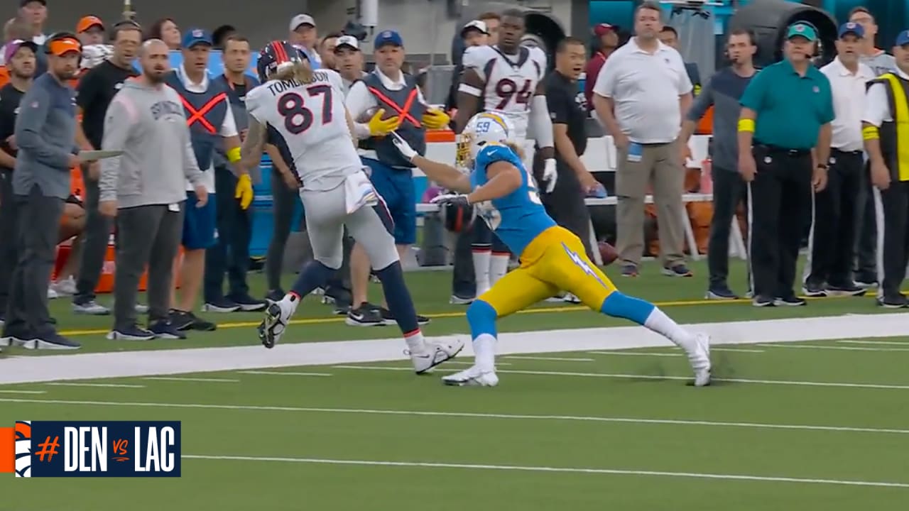 Eric Tomlinson makes toe-tapping sideline snag for first catch of