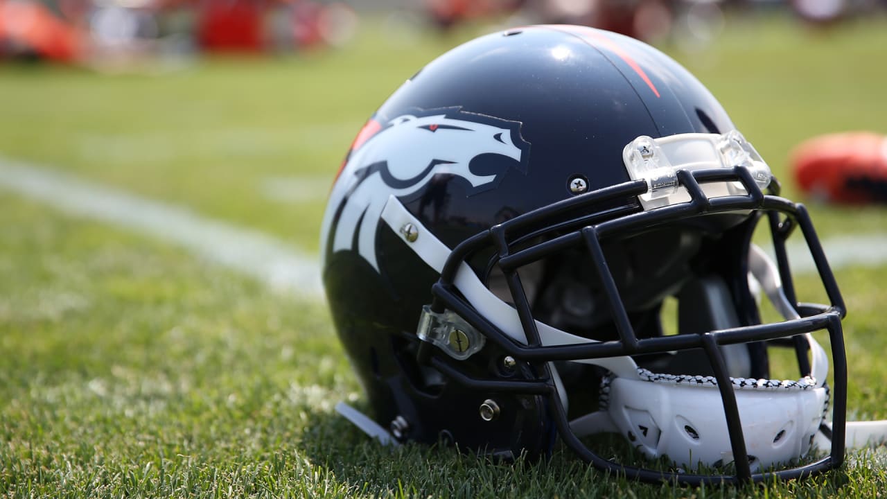 Broncos sign nine players to practice squad