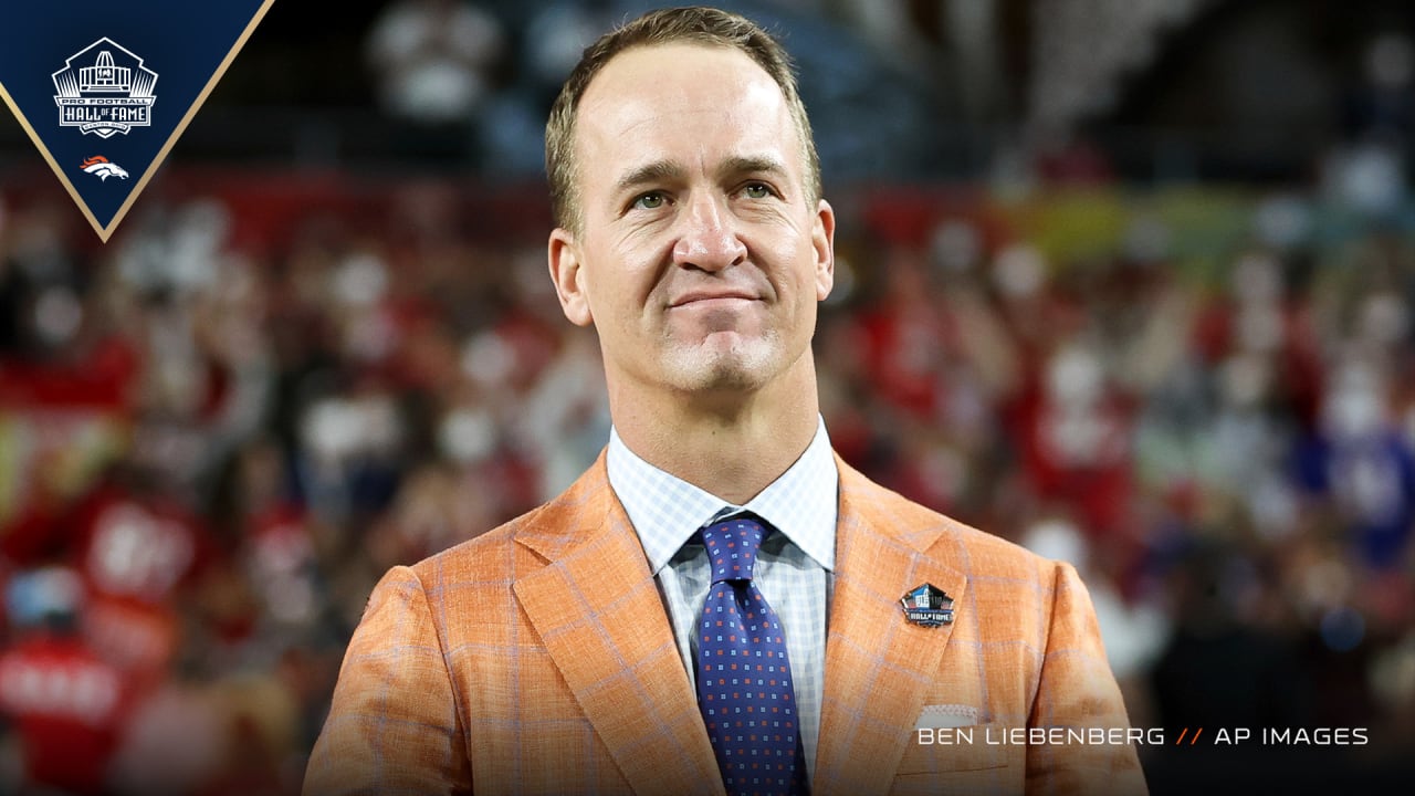 Peyton Manning Archie Manning Pro Football Hall of Fame enshrinement