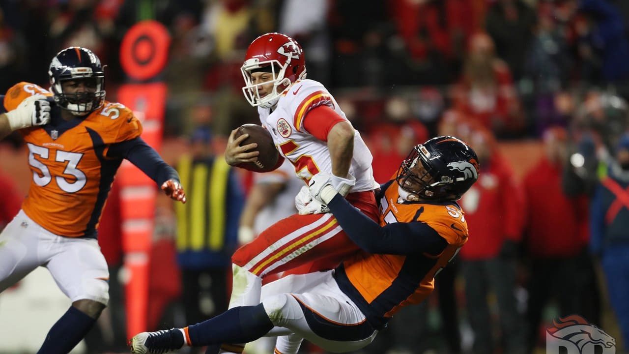 In-game photos: Broncos vs. Chiefs