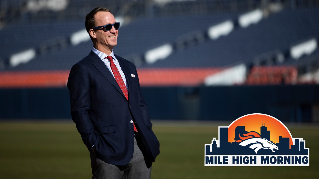 Mile High Morning: Peyton Manning, Russell Wilson suit up in