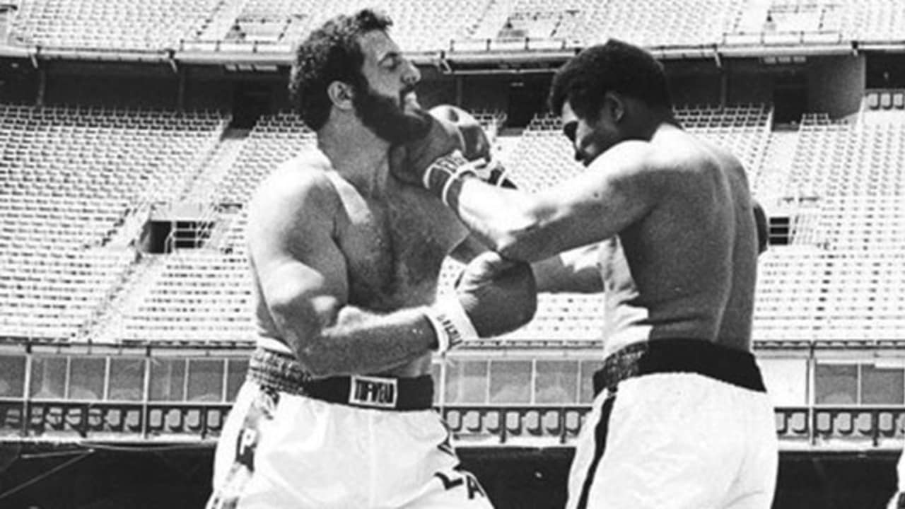 The Day Muhammad Ali And Lyle Alzado Duked It Out In Denver