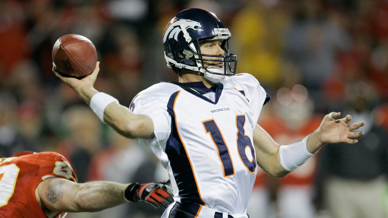 Denver Broncos: Jake Plummer voted into College Football Hall of Fame