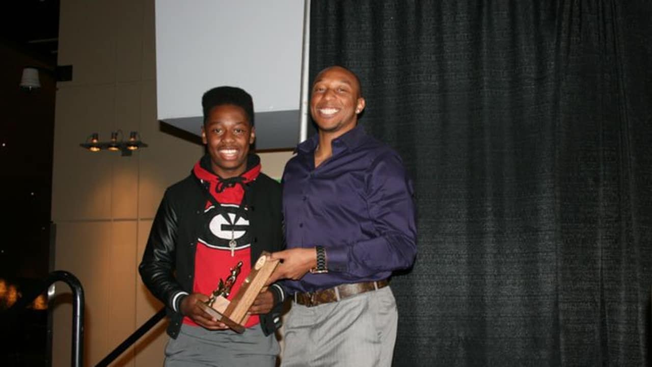 Futures Football Supporting Denver Public Schools