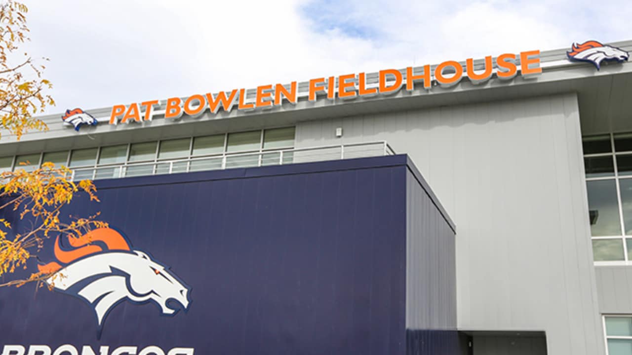 Broncos dedicate fieldhouse to Owner Pat Bowlen