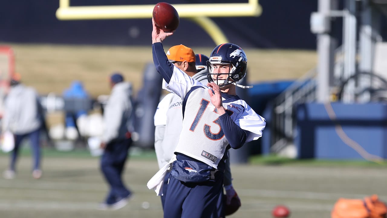 Paxton Lynch to start for Broncos in place of injured Trevor Siemian