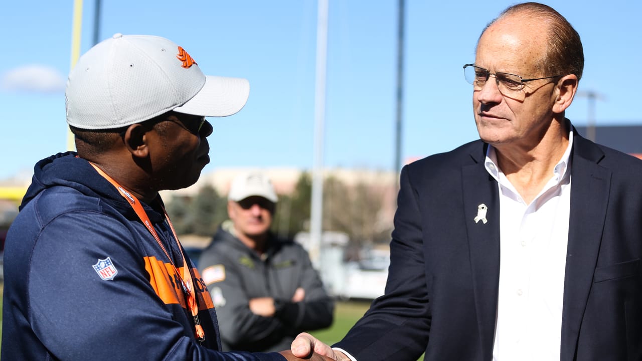 Broncos select Ring of Fame LB Randy Gradishar as team's 2018 Salute to  Service nominee