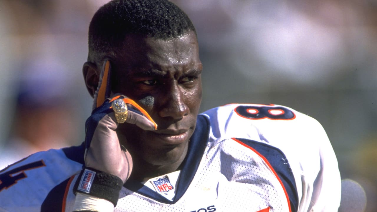 #NFL100 Greatest Characters: Shannon Sharpe