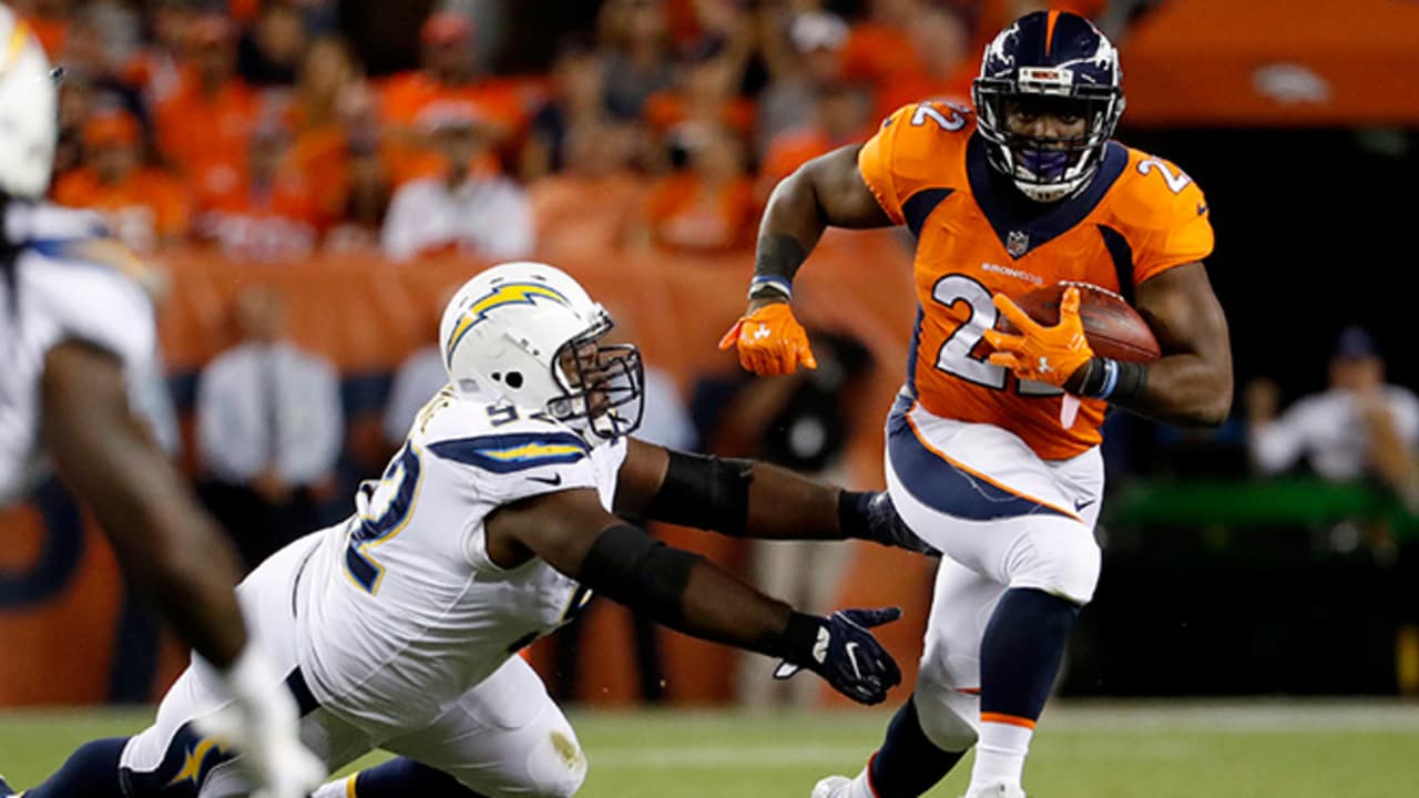 C.J. Anderson puts Chargers on skates for 18-yard run