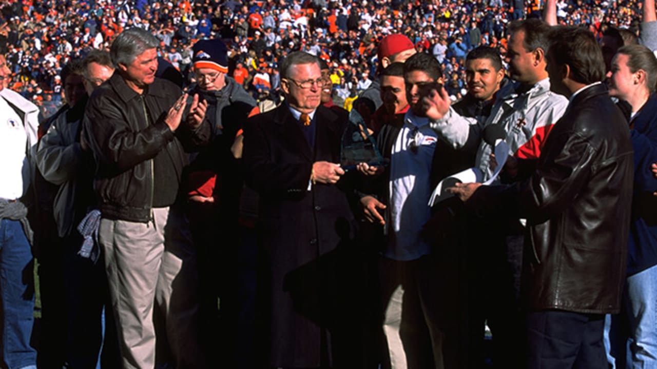Sacco Sez: Former Broncos exec. John Beake recalls the 1983 draft