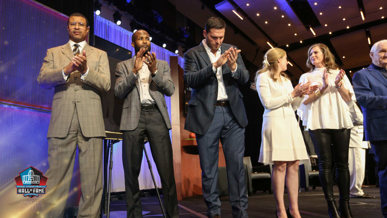 Broncos HOF finalists, Bowlen family celebrate Owner Pat Bowlen ahead ...