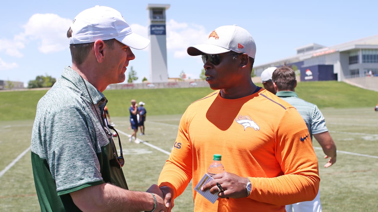 DeSoto to retire Von Miller's jersey in halftime ceremony with the