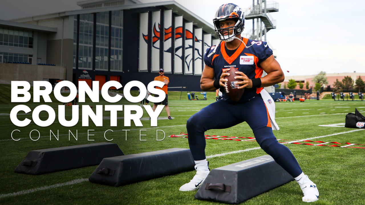 Denver Broncos - Welcome to Broncos Country, Russell Wilson!