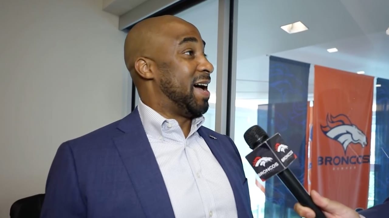 Denver Broncos President Damani Leech Teases Potential New Helmet Designs  Coming in 2023 - Sports Illustrated Mile High Huddle: Denver Broncos News,  Analysis and More