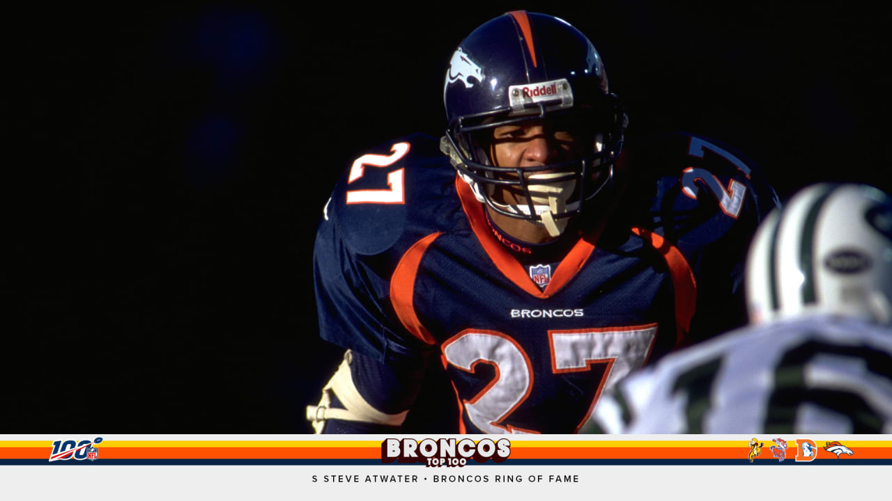 Maa Tanuvasa of the Denver Broncos looking on while warming up