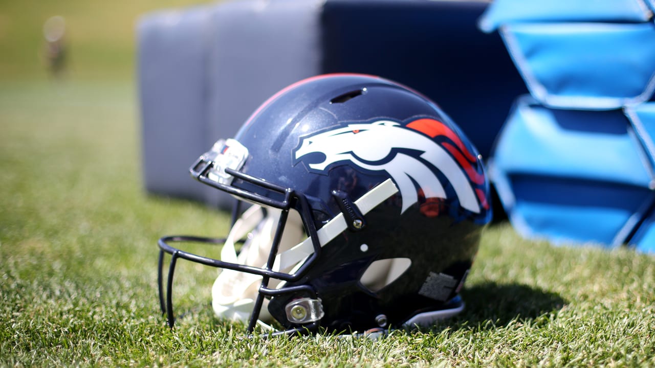 Denver Broncos to waive wide receiver DaeSean Hamilton