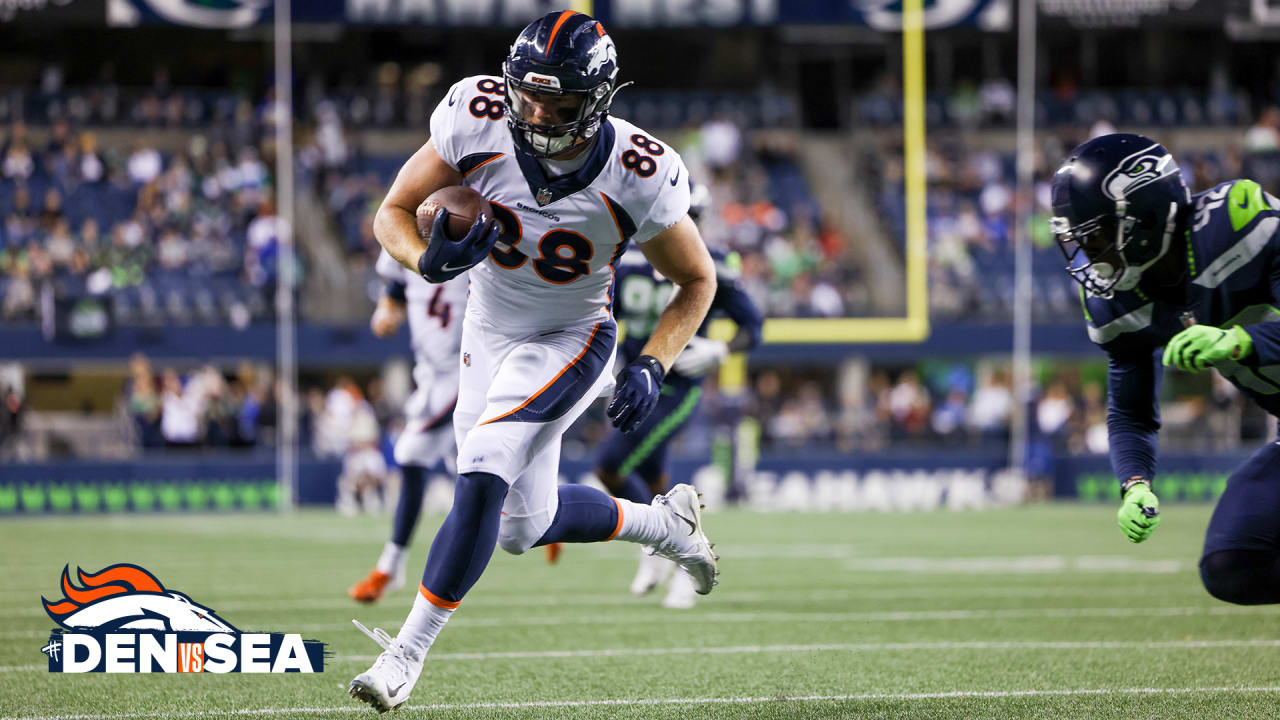 Brett Rypien finds Albert Okwuegbunam for 26-yard catch