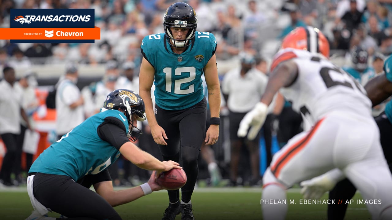 NFL 2021 Season - Week 10 - Philadelphia Eagles vs Denver Broncos