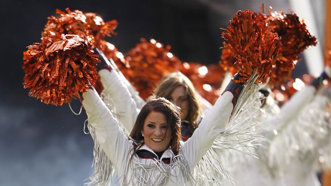 Photos: Chiefs Cheer and Entertainment from Week 17 vs. Denver Broncos