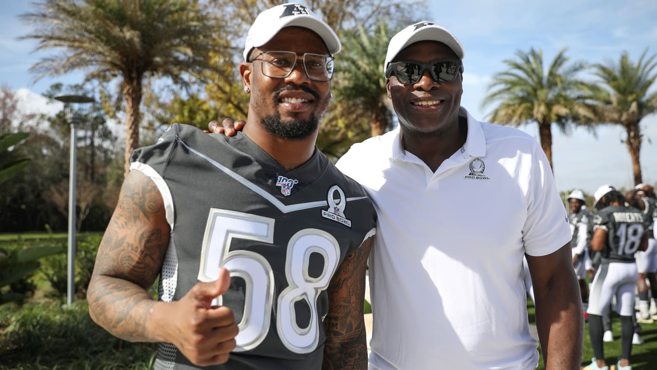 All-time sack leader Bruce Smith says 'sky's the limit' for Von Miller