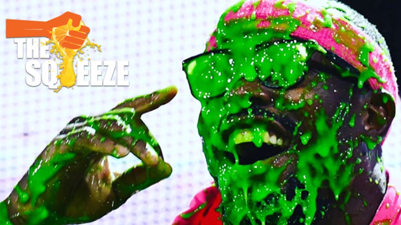 Von Miller gets slimed at the Nickelodeon Kids' Choice Sports