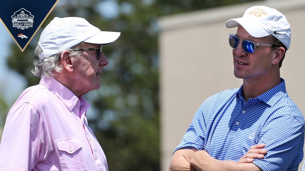 Peyton Manning Archie Manning Pro Football Hall of Fame enshrinement