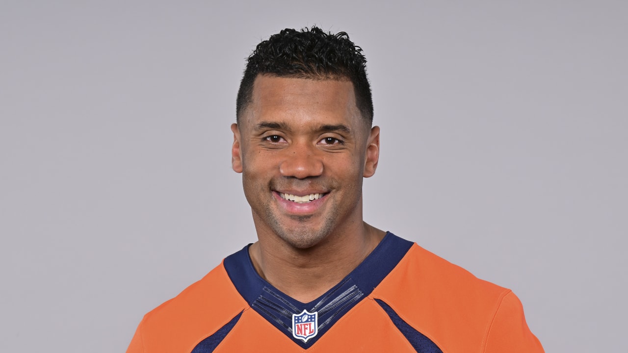 Russel Wilson  Broncos, Denver broncos, Denver broncos football