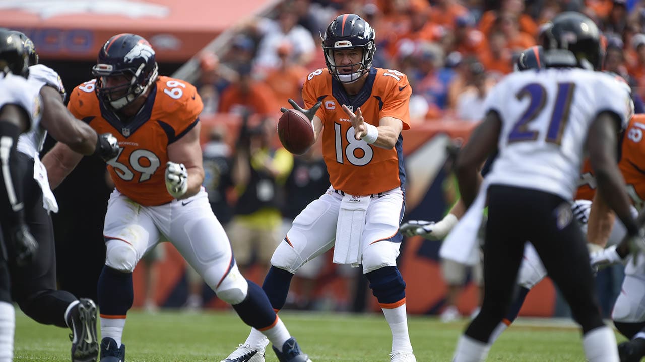 Peyton Manning does enough, defense does the rest as Broncos beat