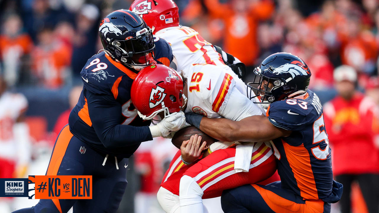 Broncos vs. Chiefs game gallery: Broncos host Kansas City rivals