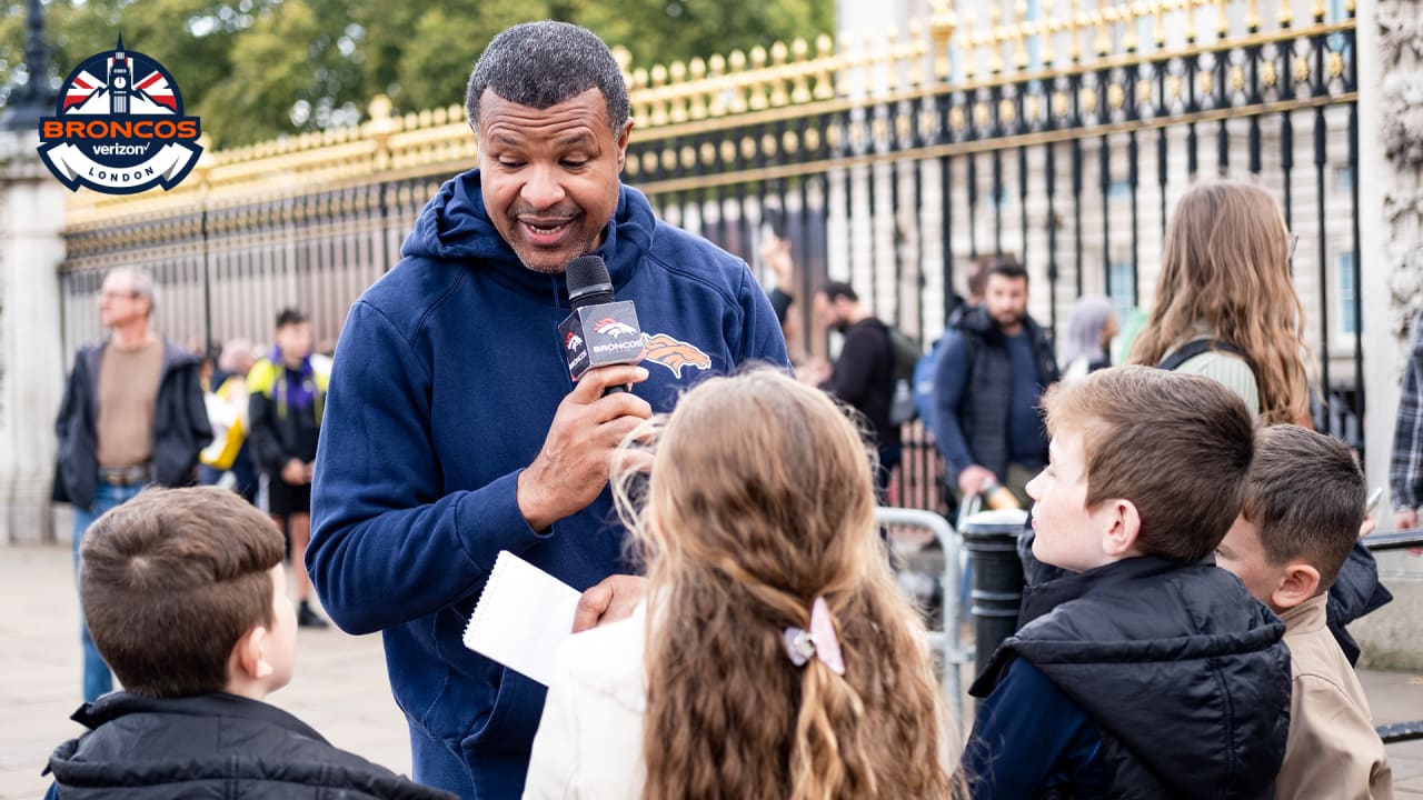 Steve Atwater visits Buckingham Palace to quiz tourists on Broncos and football  trivia