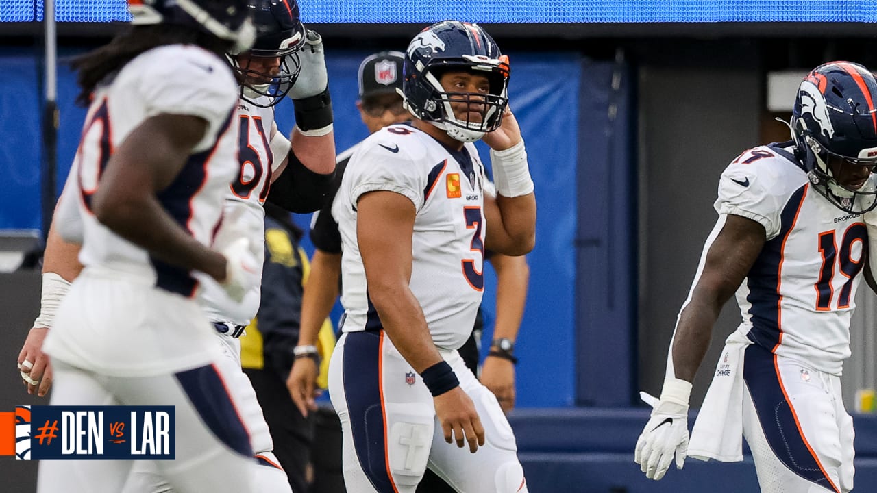 Denver Broncos lose their cool while losing big to Rams